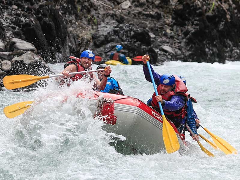 Rafting Río Manso a la Frontera